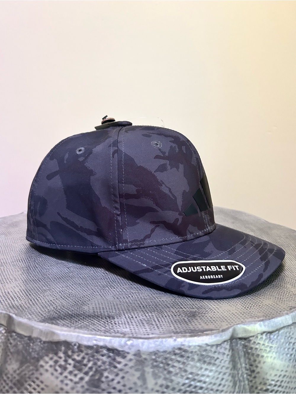 adidas ~ new~ Men’s 3-Bar 6 Panel Gray Camo Snapback Cap
